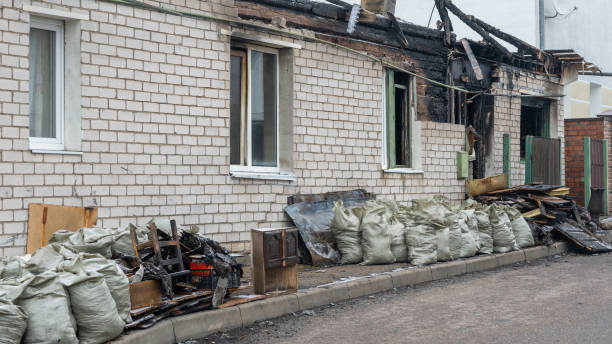 24/7 Emergency Fire Damage Removal experts in Chiefland, FL